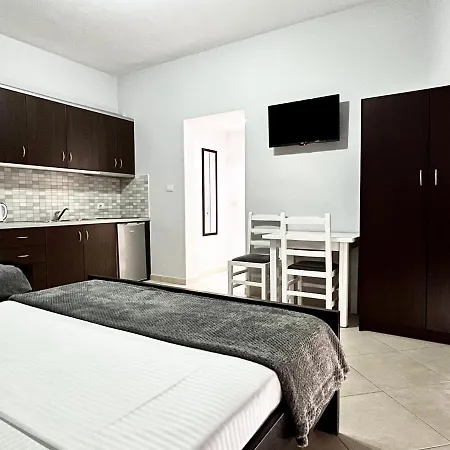 Klajdi Apartment *