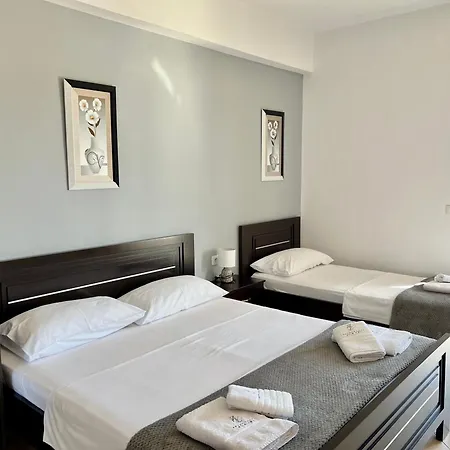 Klajdi Apartment Sarande